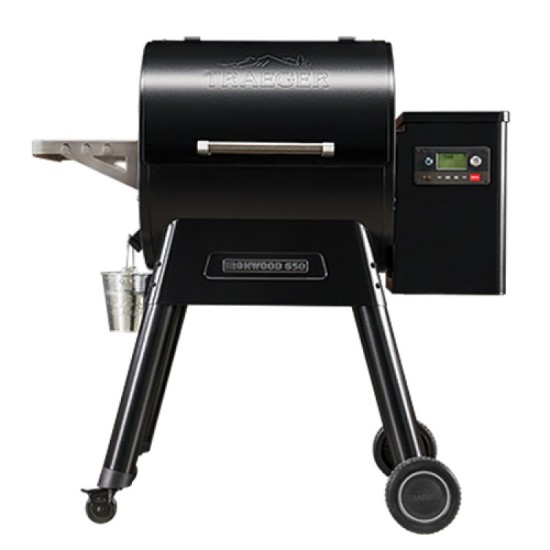 Traeger Ironwood 650 Pellet Grill TFB65BLFC